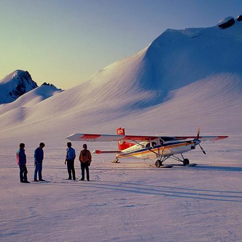 Helicopter Scenic Flight Glacier Landing, Mt Cook - Take to the skies in a unique ski plane, enjoy a scenic adventure and discover a magical alpine wonderland - Mt. Cook 